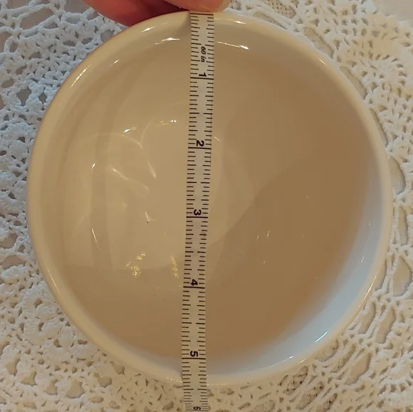 Holiday Gnome Bowls - Picture 14 of 17